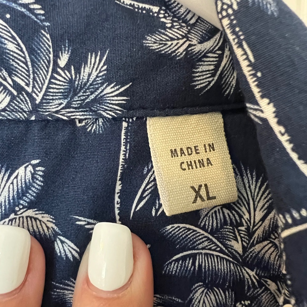 California Shirt Co Navy Palm Print Men's Casual Button Up Shirt Size XL - Picture 5 of 7